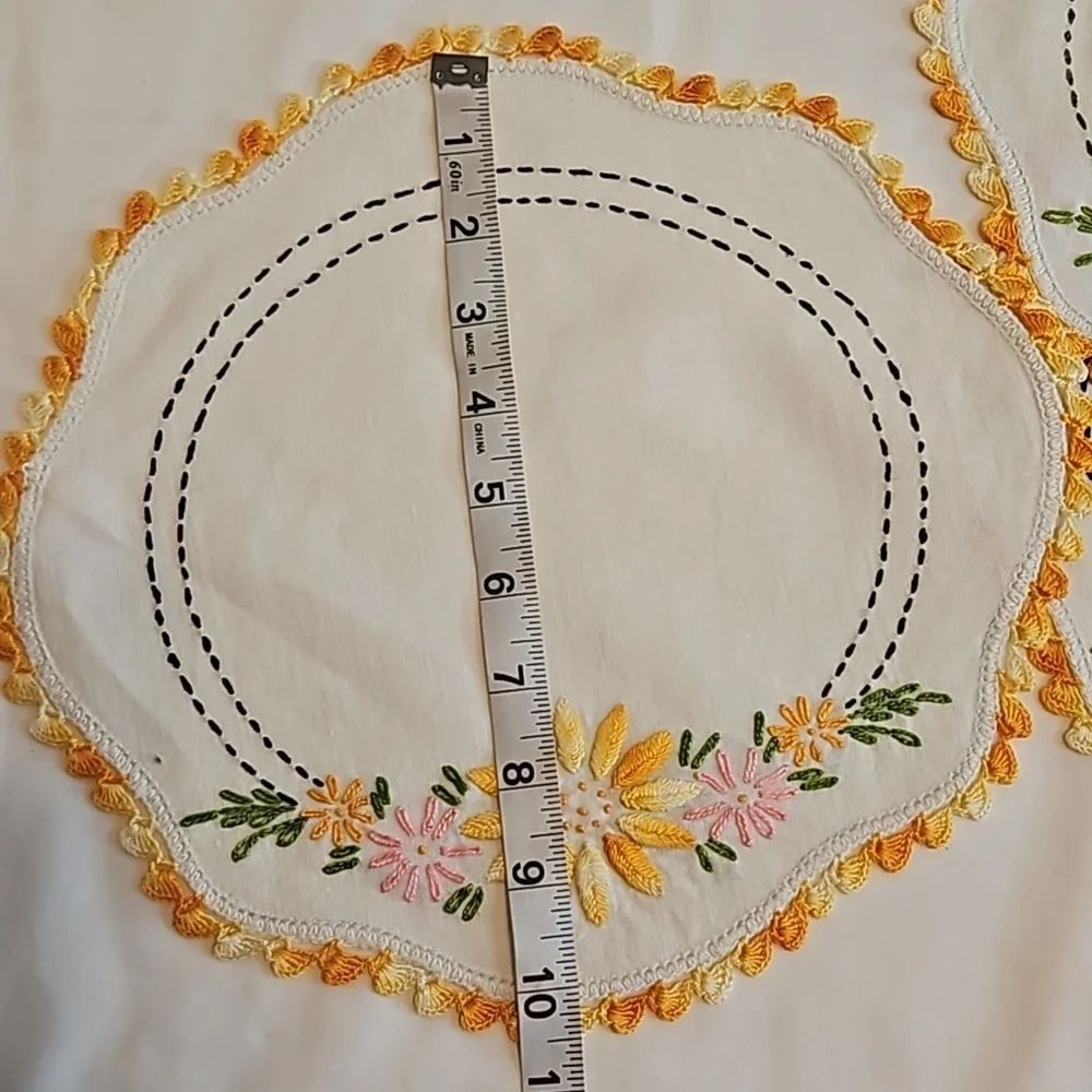 Hand Crafted Needlepoint Doily Circular Set-5 Botanical yellow floral farmhouse
